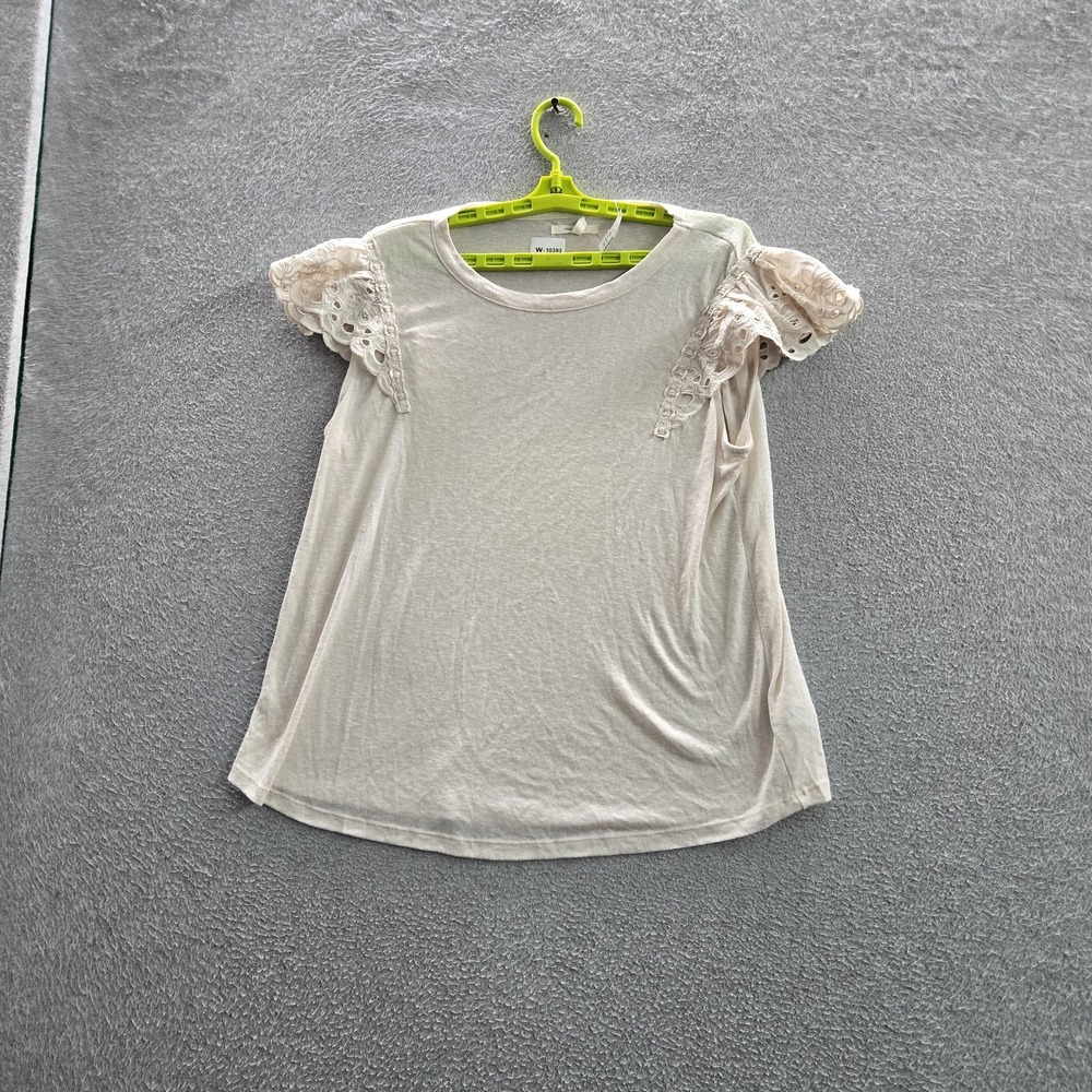 Maurices Women Shirt XL Beige Blouse Embroidered Flutter Sleeve Crew Neck NWT
